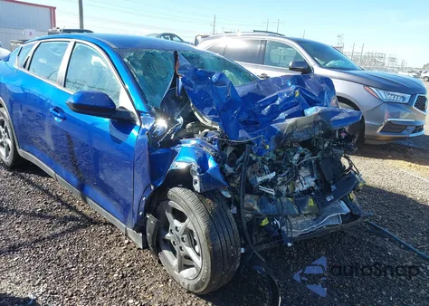 2025 Kia K4 Lxs z USA, uszkodzony, nr VIN 3KPFT4DE0SE145158